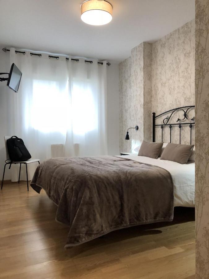 Pension 23-Vinte E Tres O Pedrouzo Exteriér fotografie